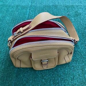 Dooney & bourke purse
